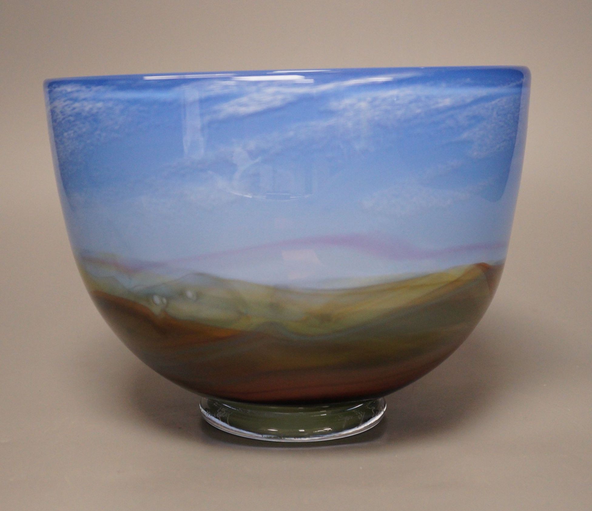 An Art Glass bowl depicting a landscape of the Scottish Highlands, 1984, 15.5cm tall